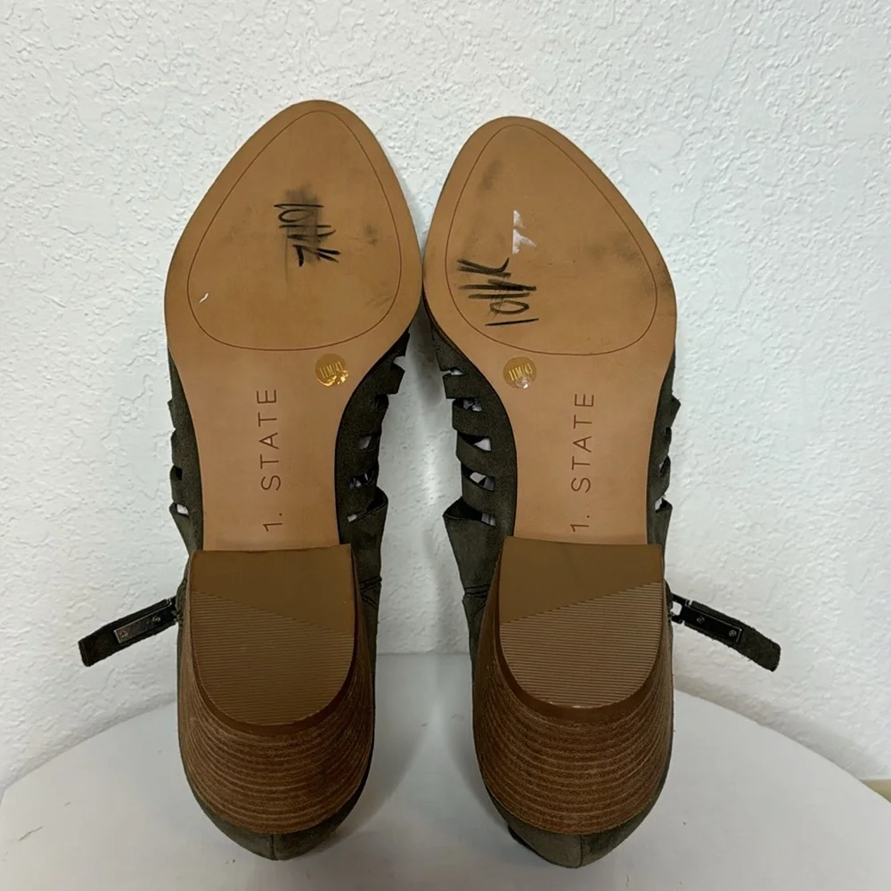 1. STATE ARNET OLIVE SUEDE LASER CUT POINTED TOE  HEELED ANKLE BOOTIE - Picture 10 of 14